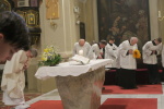 úklona oltáři