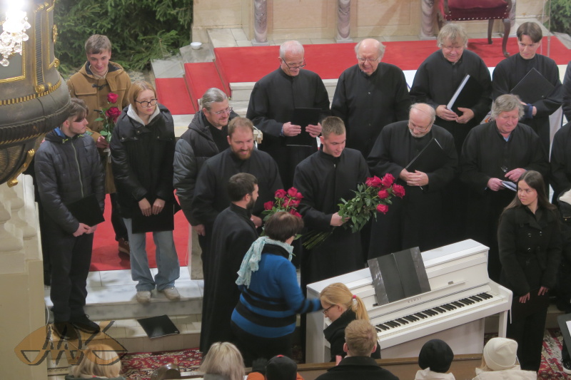 každý z účinkujících dostane růži