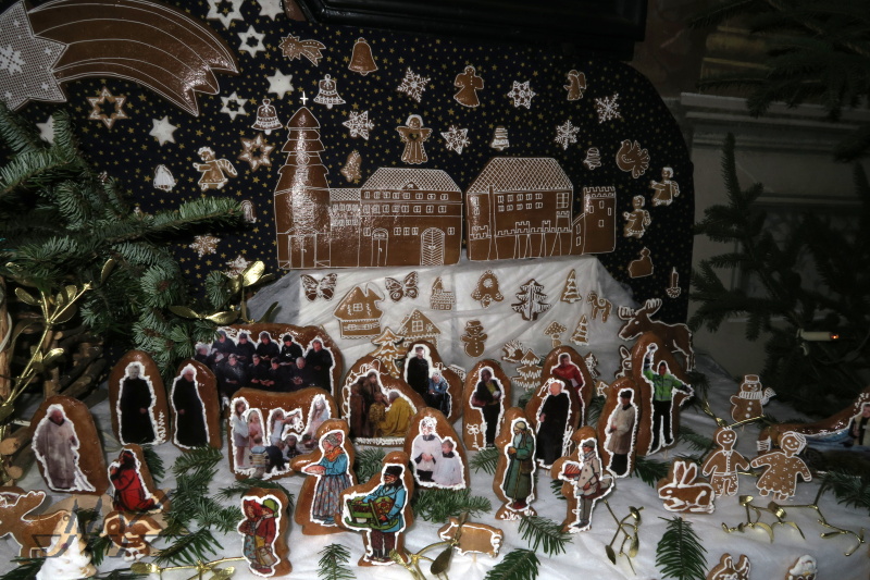 pravá strana perníkového betléma