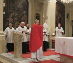 všichni musí být řádně pokropeni